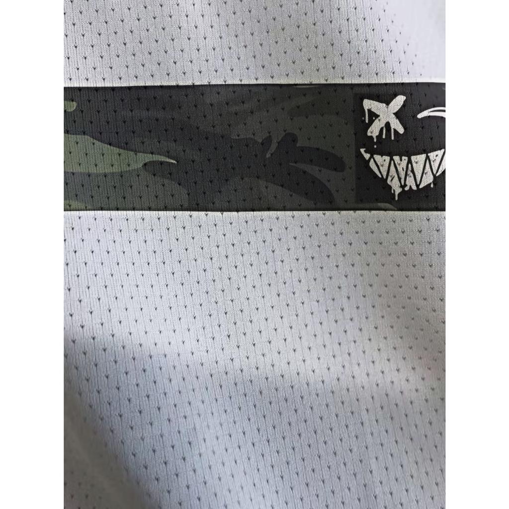 Camouflage patchwork boys' short sleeved shorts set with black and white camouflage print, full of cool feeling, summer outfit