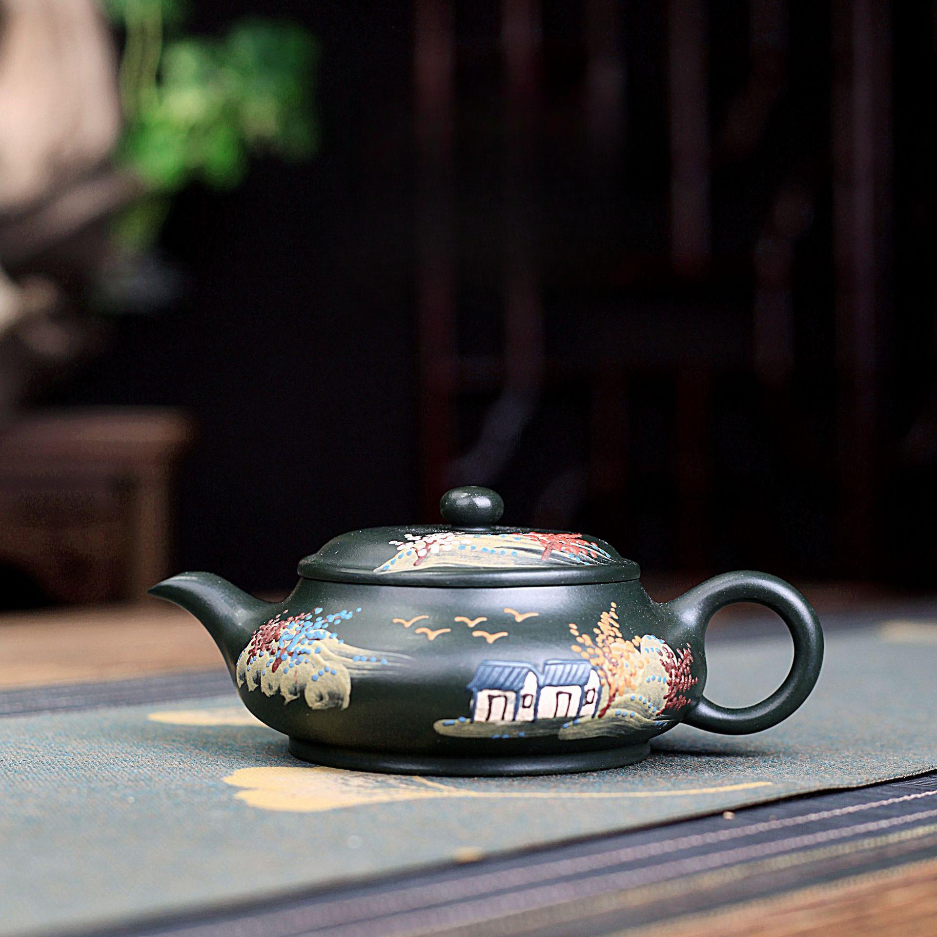 

150ml Classic Yixing Purple Clay Teapots Artists Handmade Landscape Pot Raw Ore Green Mud Kettle Chinese Zisha Tea Set Supplies