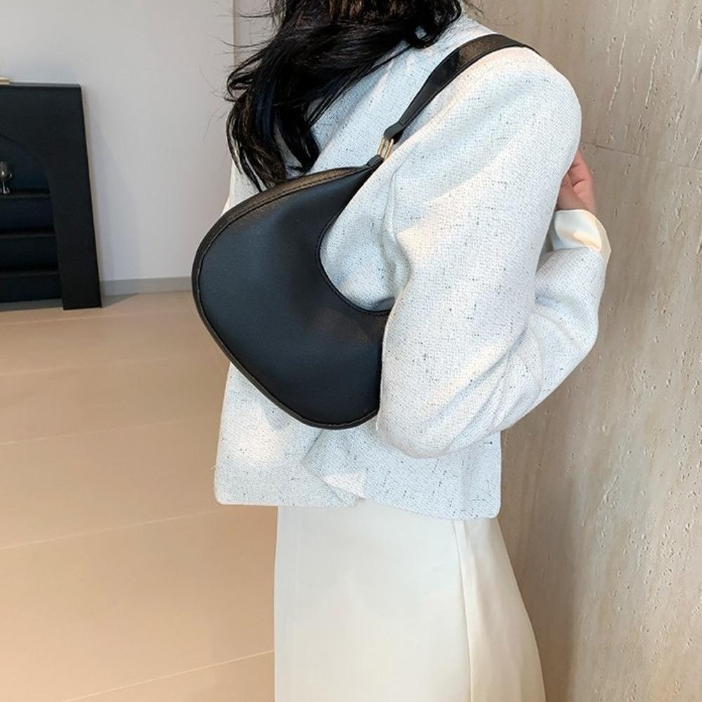 Shoulder Pouch PU Shoulder Bag Korean Style Hobo Bag Fashion Crescent Moon Underarm Bag  Travel