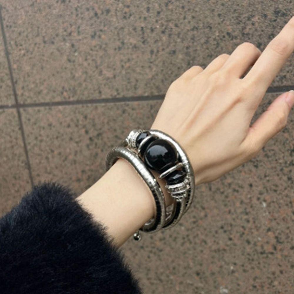 Goldfarbenes Schlangenarmband Legierung Dreilagiges Armreif Mehrlagiges Armband Schmuckzubehör