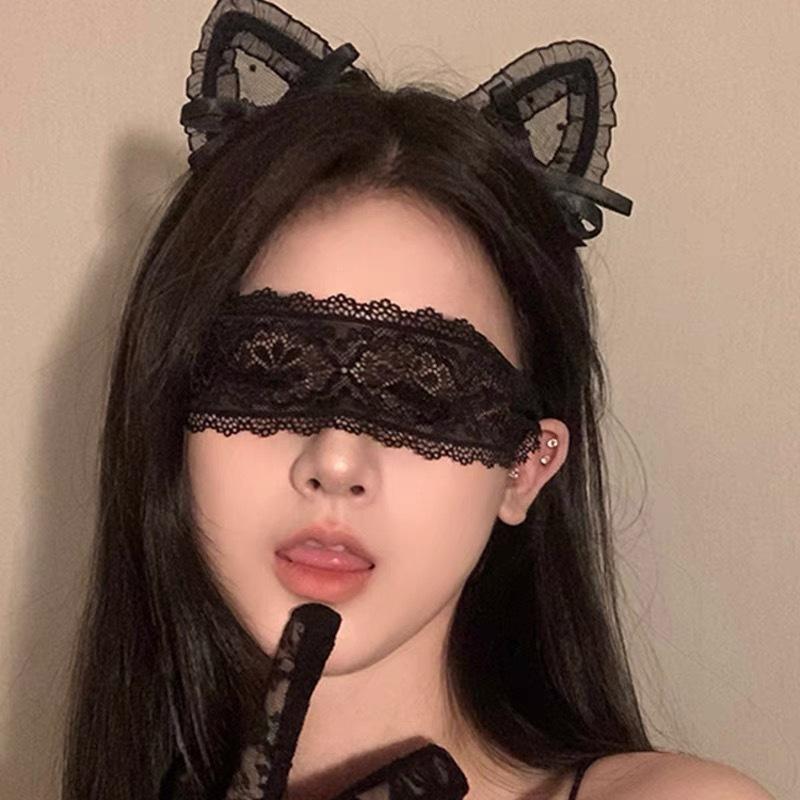 Black Crown Half Face Mask Masquerade Party Ladies Hollow Lace Fabric Sexy Mask