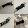 Accessories – Hansker, votter og fingerhansker