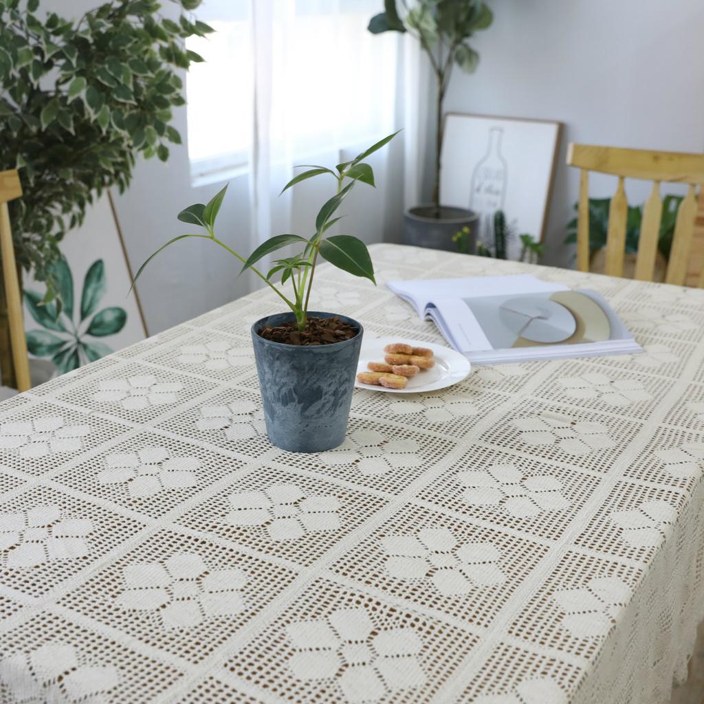 Bohemian Chic Crochet Lace Tablecloth - Hollow Out Design, Perfect for Dining & Parties, Rectangular, Boho Home Decor, Banquet, Western Food