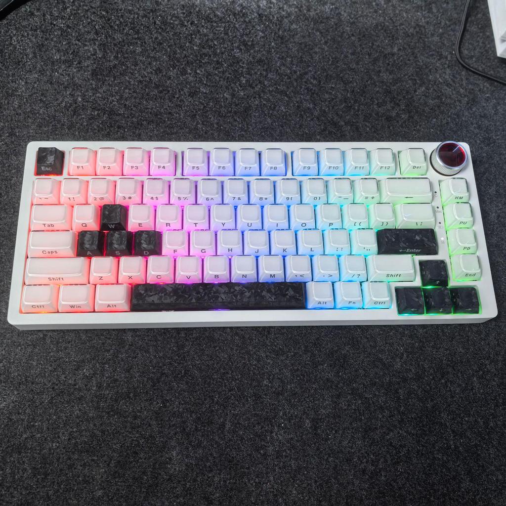 Personalized Carbon Fiber Keycaps for Wooting Mechanical Keyboards