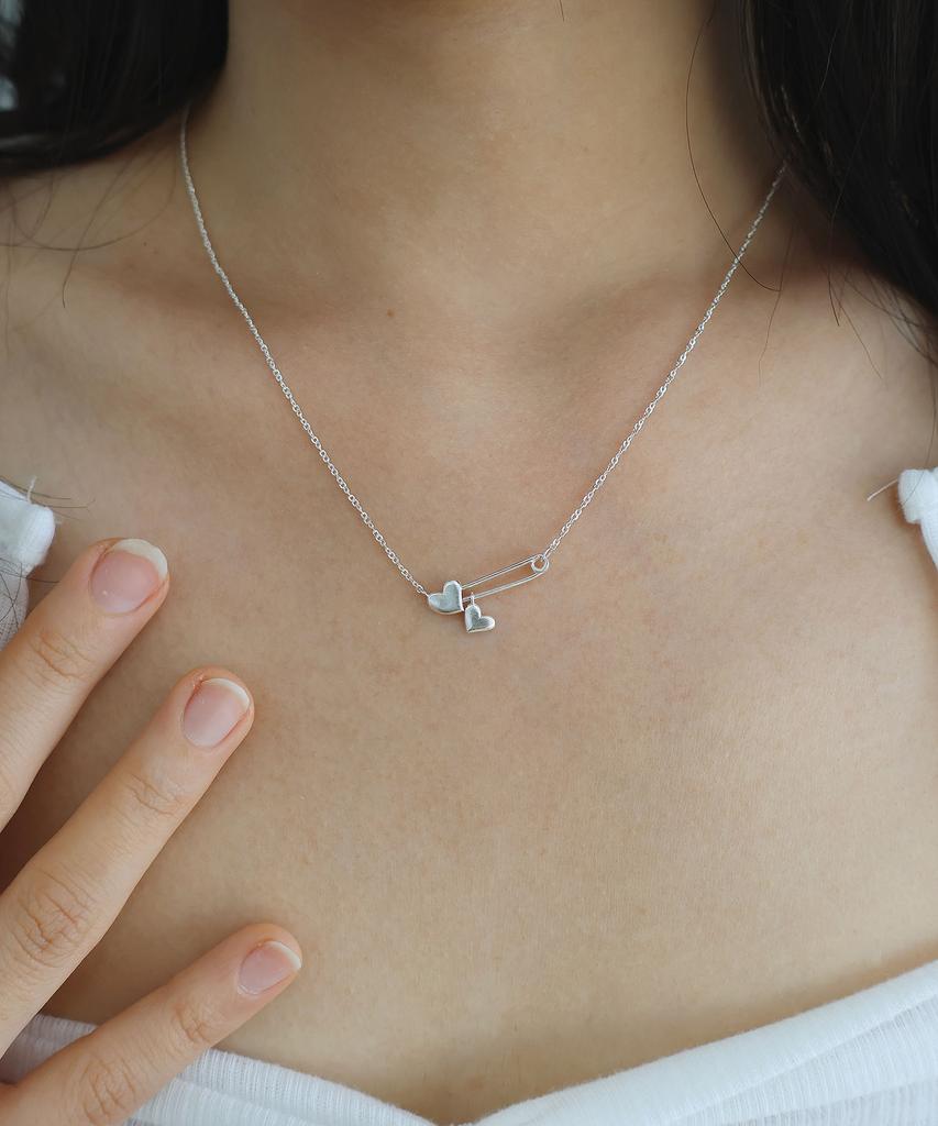 Mondeligne Sweetheart Pin Necklace