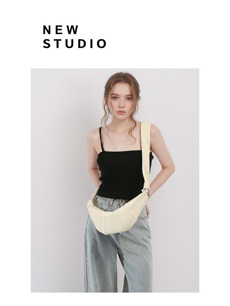 2025 Women's Croissant Dumpling Bag: Fashionable Single Shoulder Crossbody & Waist Design