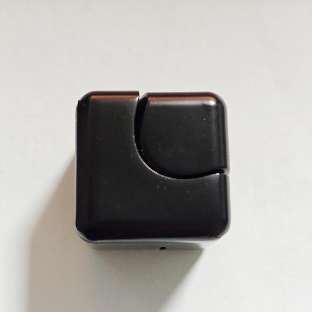 Square Decompression Spinning Top Dice Cube Anti-Anxiety Fingertip Toys Hand Figets Spinner Early Learning Vent Toys Flipo Flip