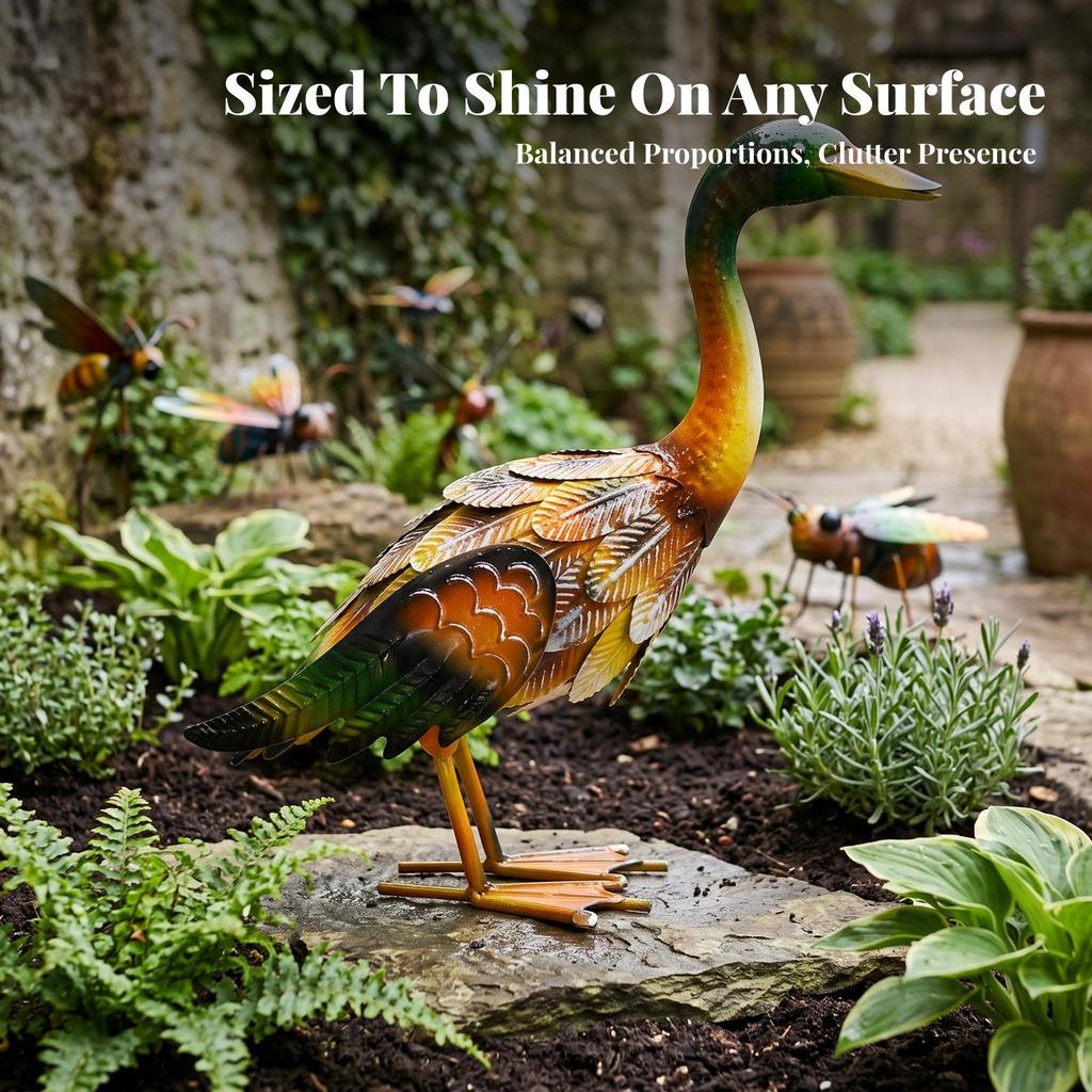 Metal Duck Garden Statue Hand-Painted Bird Decoy Nature-Nature-Themed for Patio