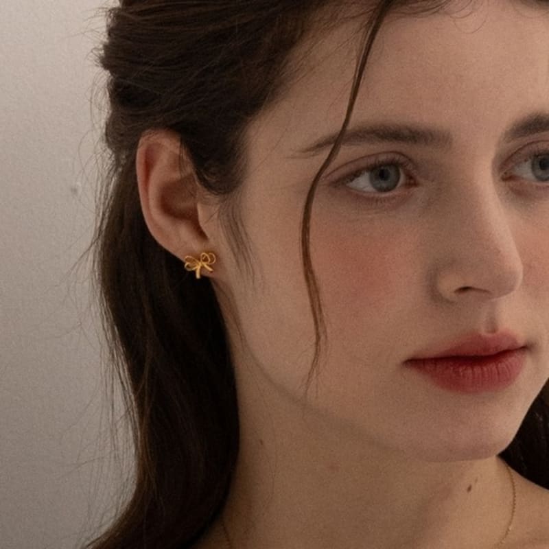 BEFORE MOONRISE [Silver 925] Lovely Ribbon Earrings SE217 - Gold