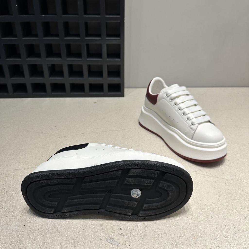 2024 spring new small thick-soled heightening board shoes muffin sole versatile McQueen shoes fashionable casual little white shoes