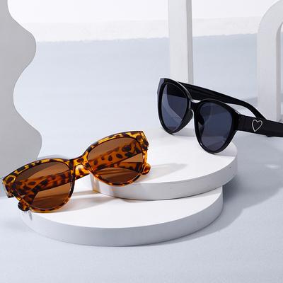Occhiali e accessori – Occhiali da sole