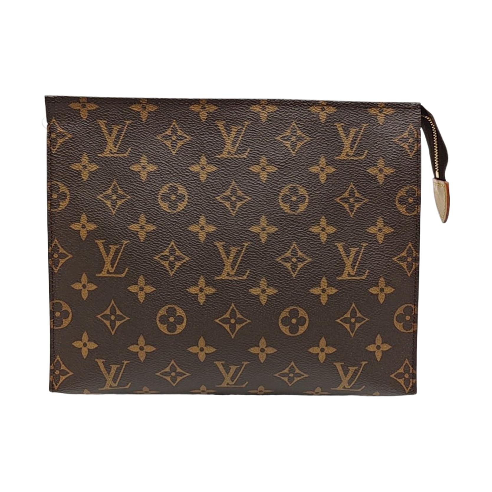 [Pre-Owned] Toiletry Pouch 26 Classic Monogram