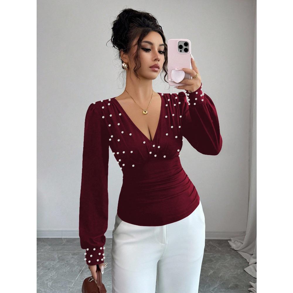 New V-neck Fashion Hand-stitched Pearl Solid Color Long-sleeved Slim T-shirt for Women In Autumn and Winter
