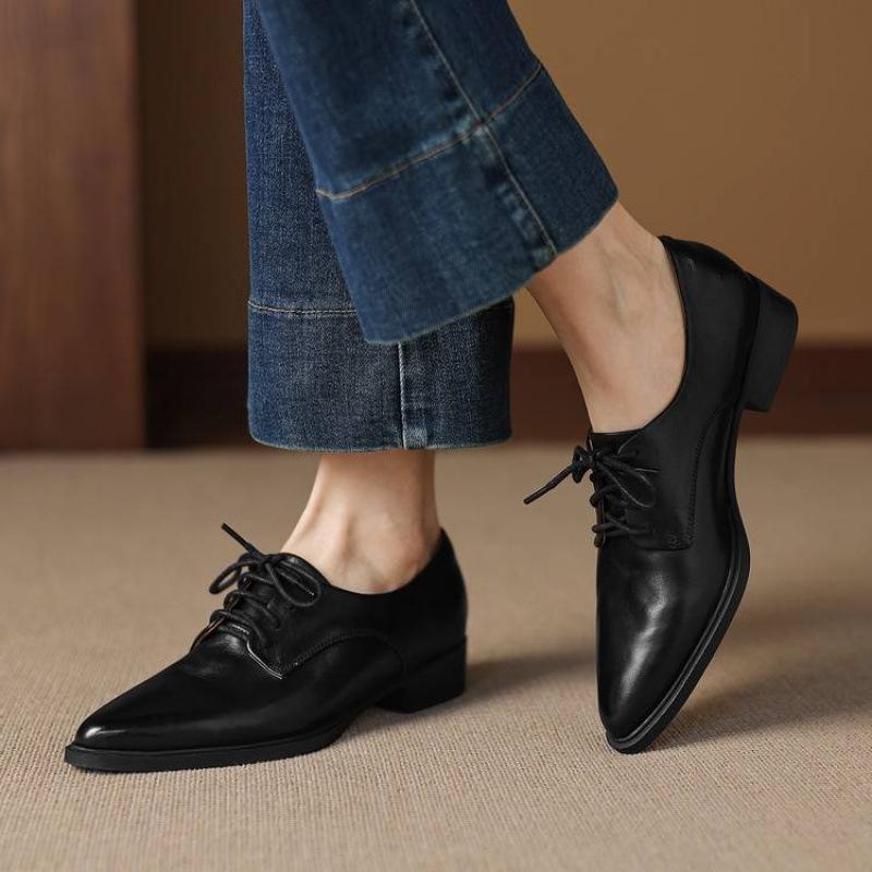 New Women's Leather Shoes Comfortable Fashion Shoes Rubber Soft Sole Pointed Four Seasons Wear Cowhide Lace-up Small Leather Shoes