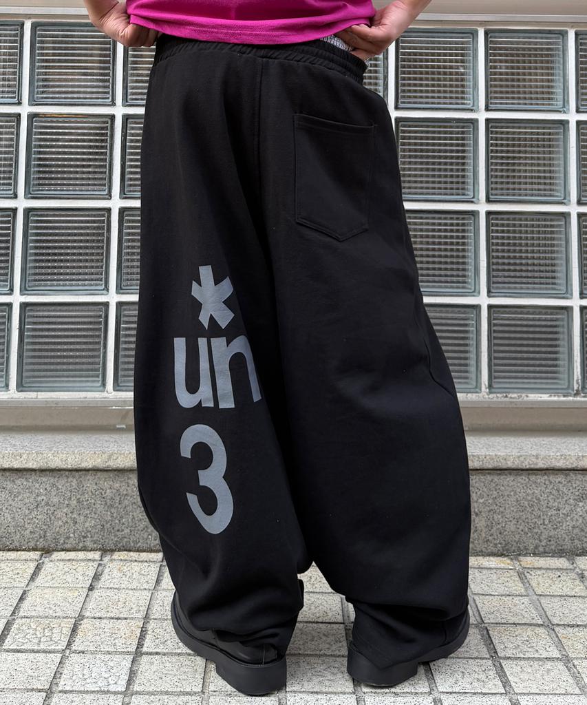 Eontaiteulseoul Untitle Symbol Balloon Sweatpants Black