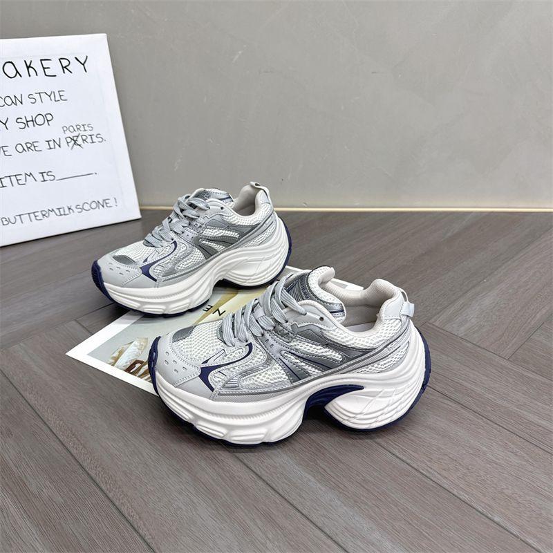 

Кроссовки Paris Daddy на платформе для женщин, весна 2025, новая универсальная маленькая мужская обувь, увеличивающая рост, из дышащей сетки, повседневная спортивная обувь 35