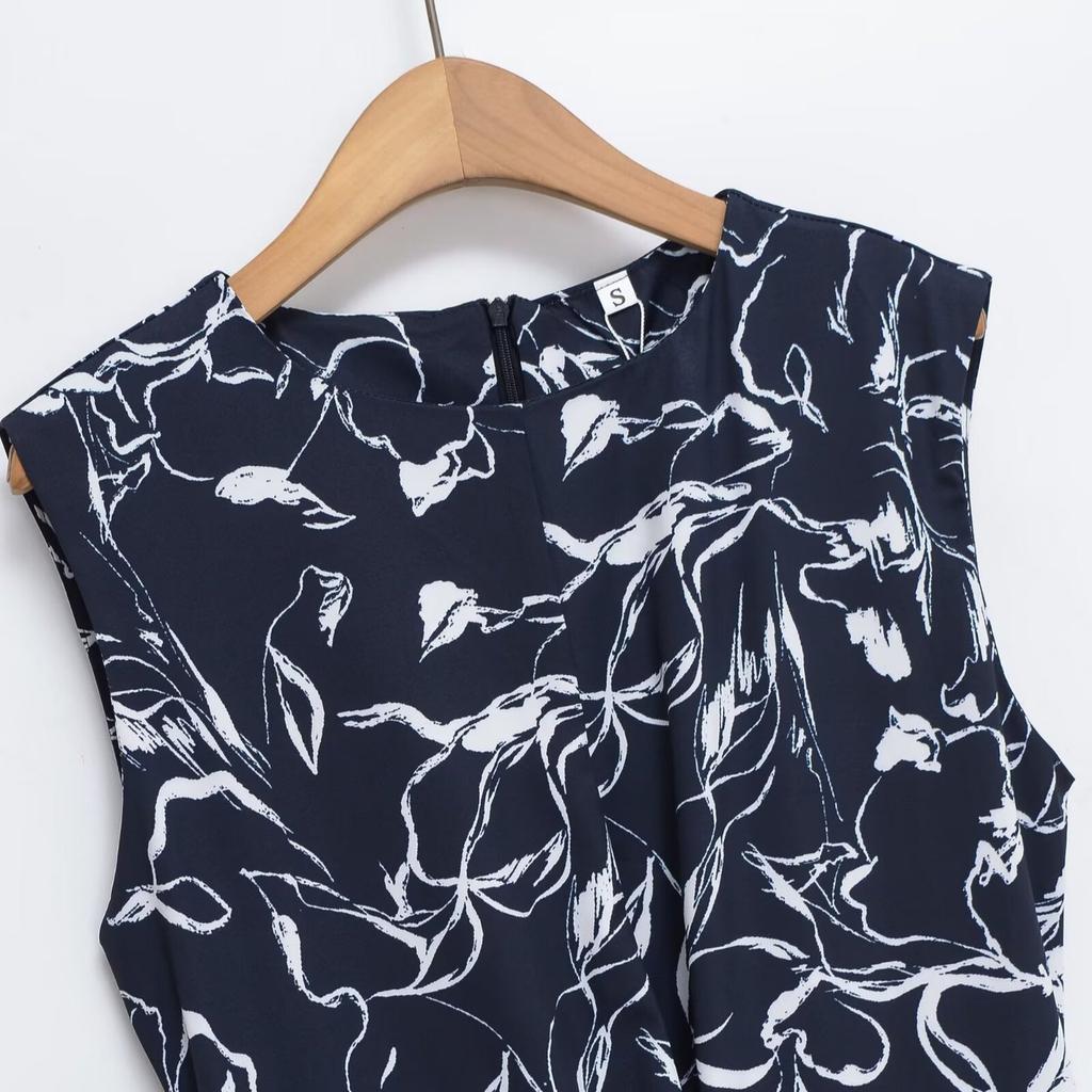 Summer new French fashion temperament round neck sleeveless waist thin printed dress