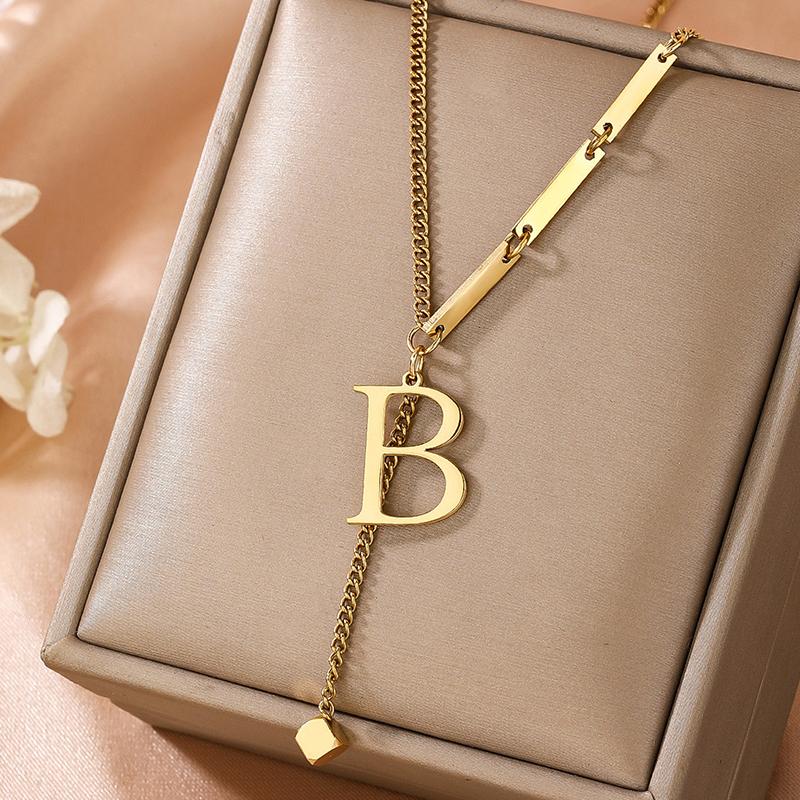 

Женское ожерелье с кисточкой из 26 букв, Ожерелье из стали и титана для работы, Повседневное ожерелье, Подарок B золотой