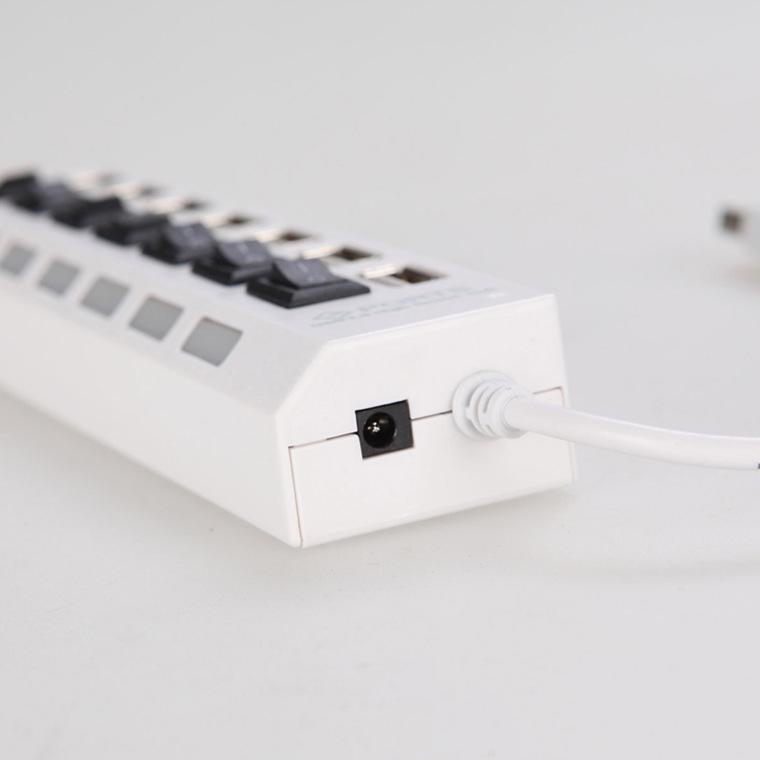 7-Port USB Hub with Individual Switches - Hub Expansion Splitter