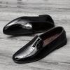 Fashion New Arrival Men Loafers Pu Leather Men Slip on Shoes Comfortable Man Casual Shoes Breathable Male Driving Footwear Business Flat