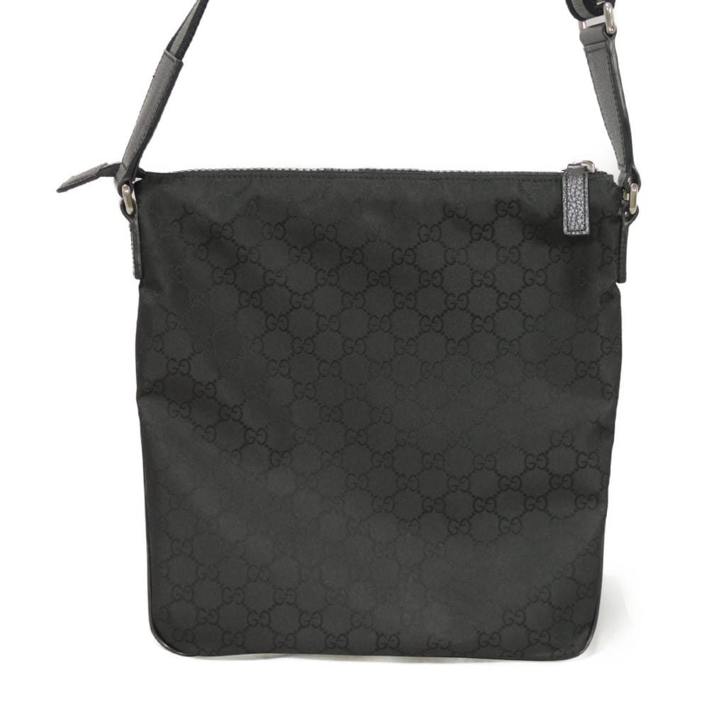 Used 9539 GG Nylon Messenger Bag 509639 7921 Crossbody Logo Embossed Black Men's from Japan AUTHENTIC