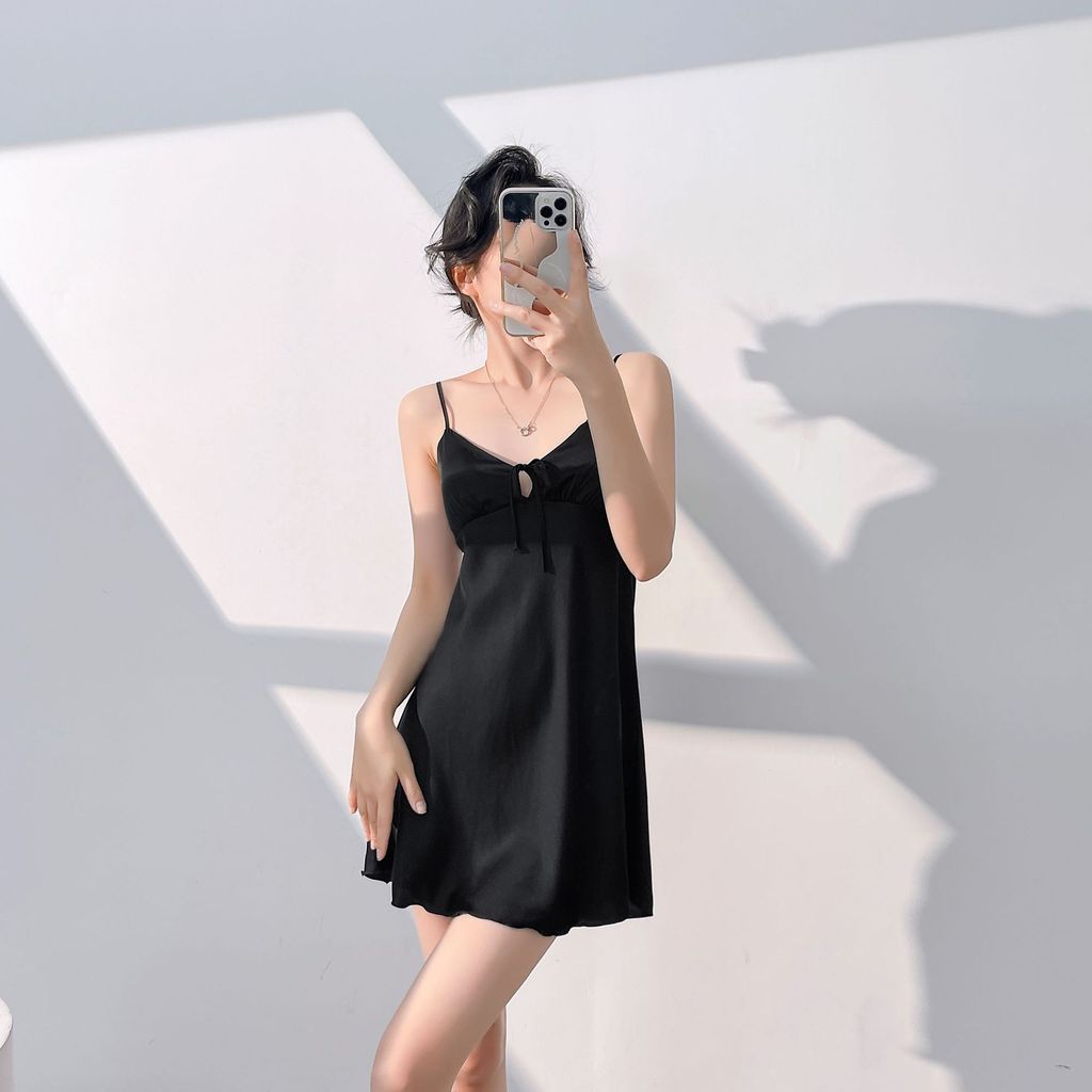 Ice Silk Sleeveless Nightdress Women Summer Breathable Sleepwear For Home Relaxation