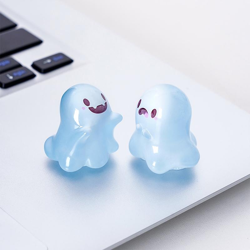 Halloween Luminous Landscape Ornament 6PCS Set Resin Ghost Statue Green Light Glow In Dark Fun Home Car DIY Decoration Gift