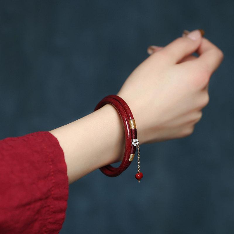 Kreative zinnoberrote Armreifen Luxus-Armreifen für Frauen Jade-Armband Trendy Blumen-Charme Nationaler Stil Chinesischer Stil Schmuck