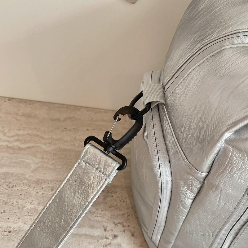 Lightweight Travel Bag Women's Large Capacity Handbag Water-repellent Luggage Bag Shoulder Bag