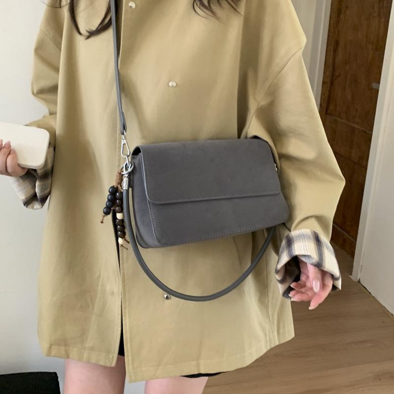 Suede bag women's large capacity 2025 new autumn and winter versatile messenger bag single shoulder underarm commuter small square bag