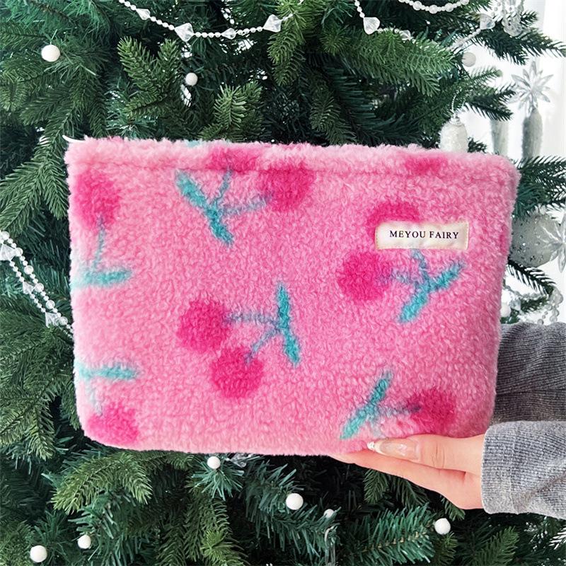 

Cute Sweet Plush Makeup Bag Large Capacity Soft Storage Bag Large Clutch Portable Travel Cosmetic Toiletry Bags For Girls Gift