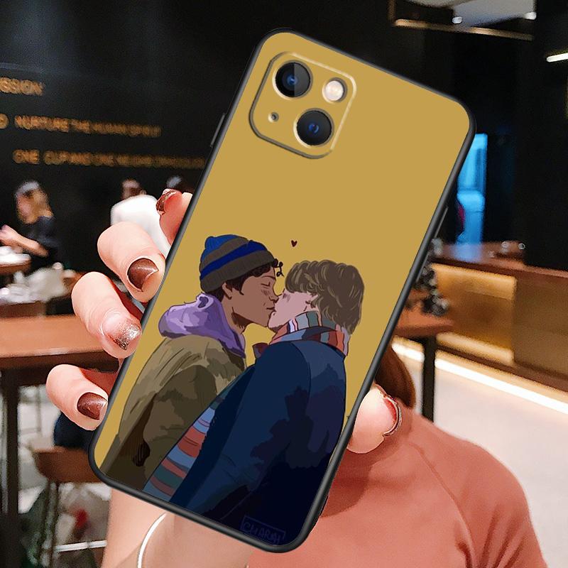 Young Royals Phone Case For iPhone 16 Pro Max 14 13 12 11 15 Pro Max Plus 12 13 Mini XR 16e Funda Cover