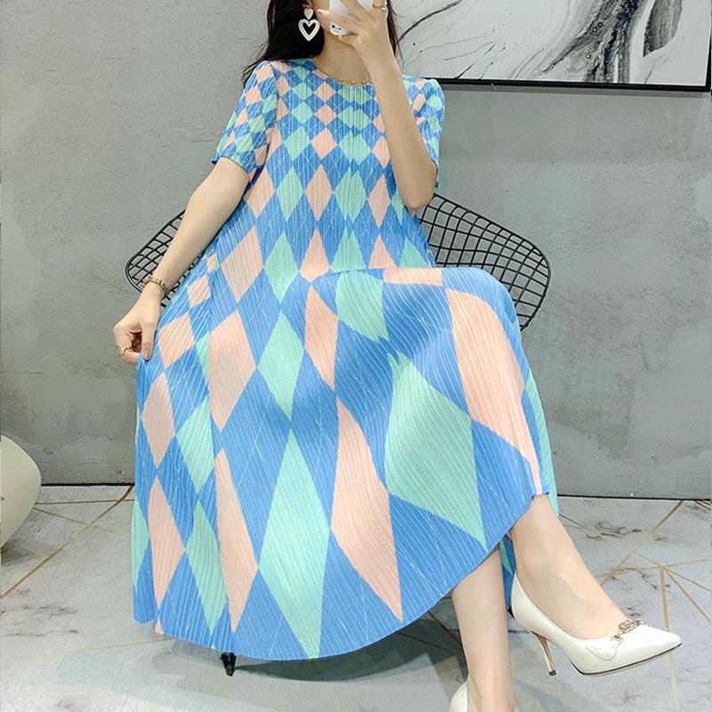 

Платье женское 2023, летнее женское платье с короткими рукавами и ромбическим принтом, плиссированная юбка средней длины для похудения, женские топы XXXL синий