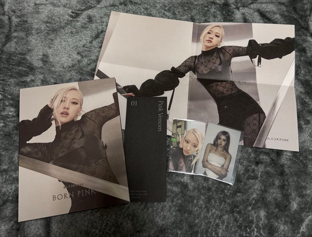 

[USED] BLACKPINK Rosé Album BORNPINK