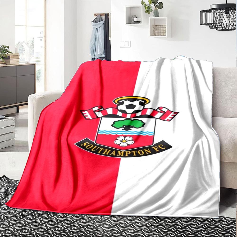 Southampton Print Flannel Blanket High Quality Warm Comfortable Cover for All Seasons Perfect for Gifts Home Decor