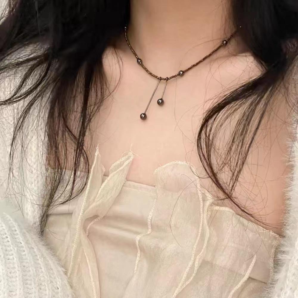 Simple Retro Diamond-shaped Coffee-colored Crystal Beaded Tassel Necklace for Women Temperament Stainless Steel Jewelry Gifts
