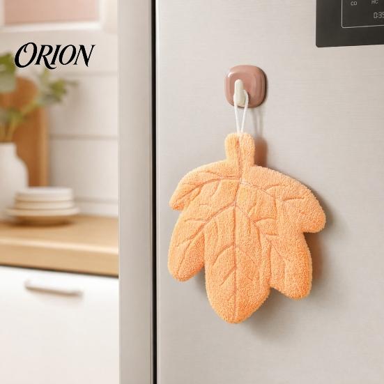Absorbent Hanging Hand Towel Leaf Shape Towel, Soft with Loop, Decorative Bathroom Cute Maple Ginkgo Design for Kitchen Drying Space Saving