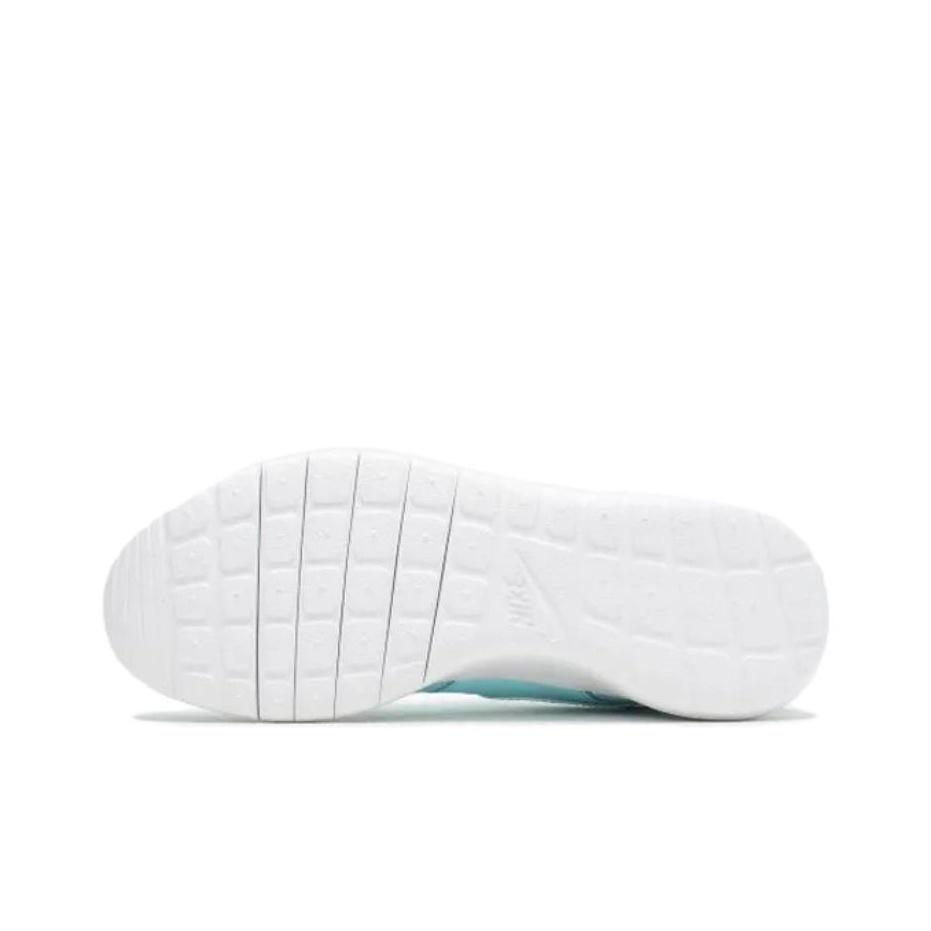 New Nike Roshe One Print GS 677784-401