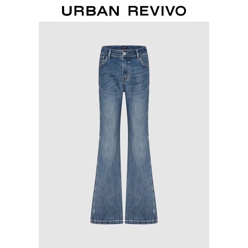

UR Women s Embellished Flare Jeans 27