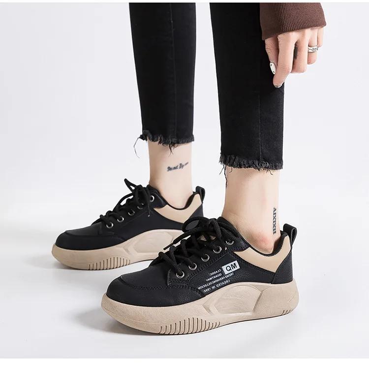 Chaussures pour femmes Chaussures à semelle épaisse Chaussures surélevées Sport Chaussures pour femmes Étudiant Rue Décontracté Board