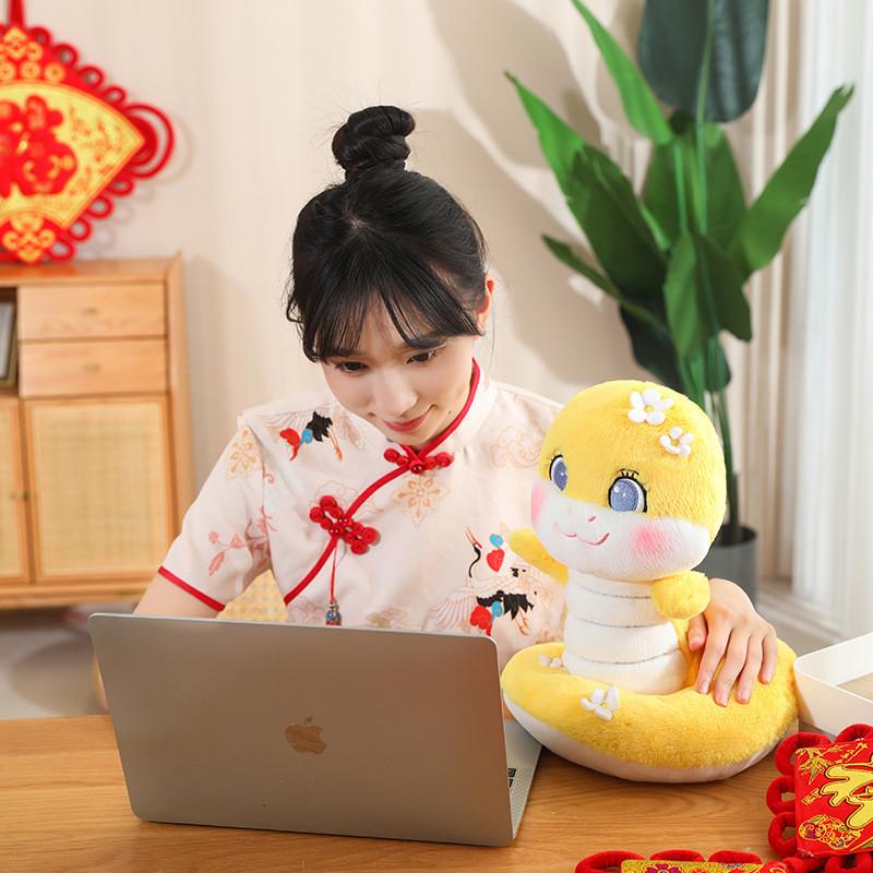 Year The Of Snake Mascot Plush Toy Cartoon Stuffed Doll Room Gift Decoration