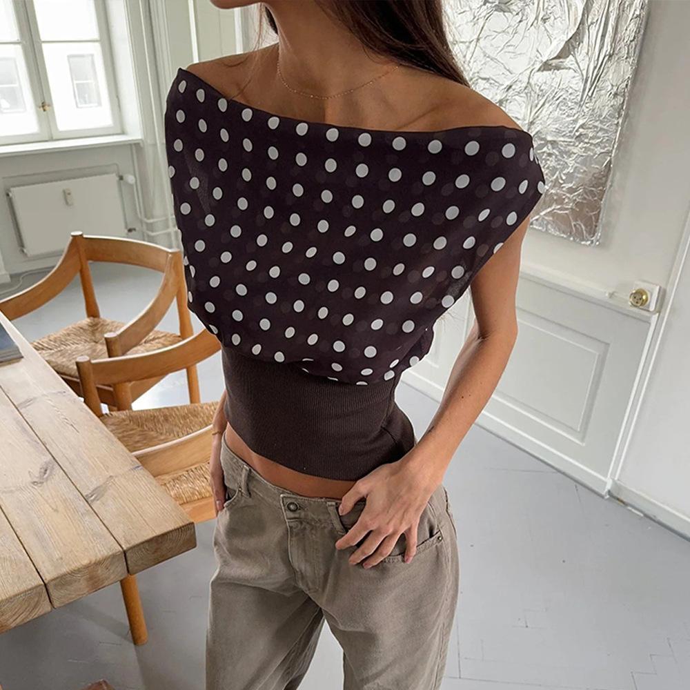 Schulterfreies bedrucktes Patchwork-Halter-Bandage-Top mit Polka Dots