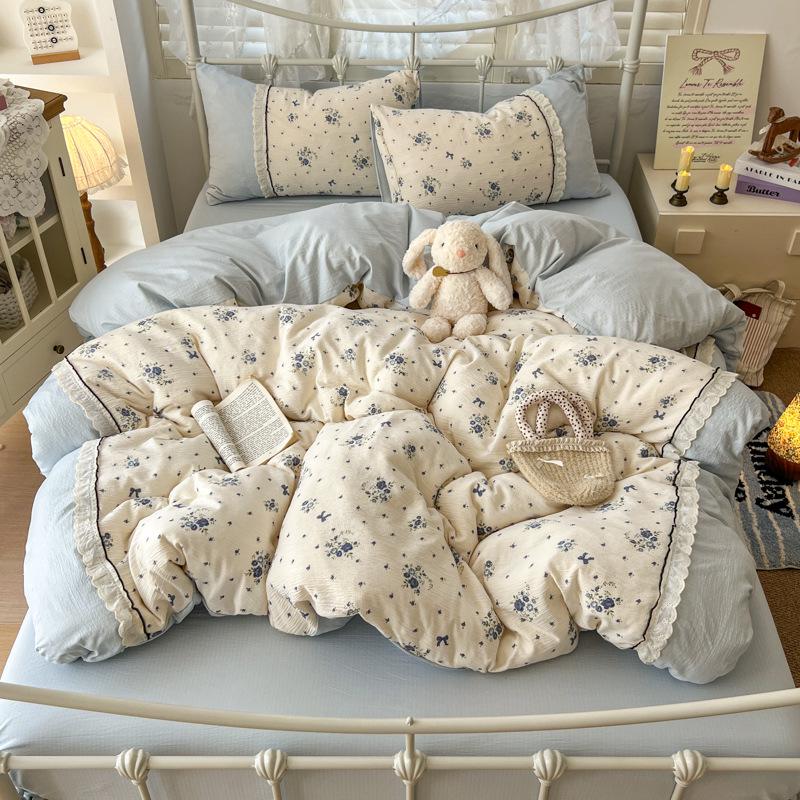 Korean Style Lace Skin-Friendly Double Layer Gauze Printed Bedding Set - Three or Four Pieces