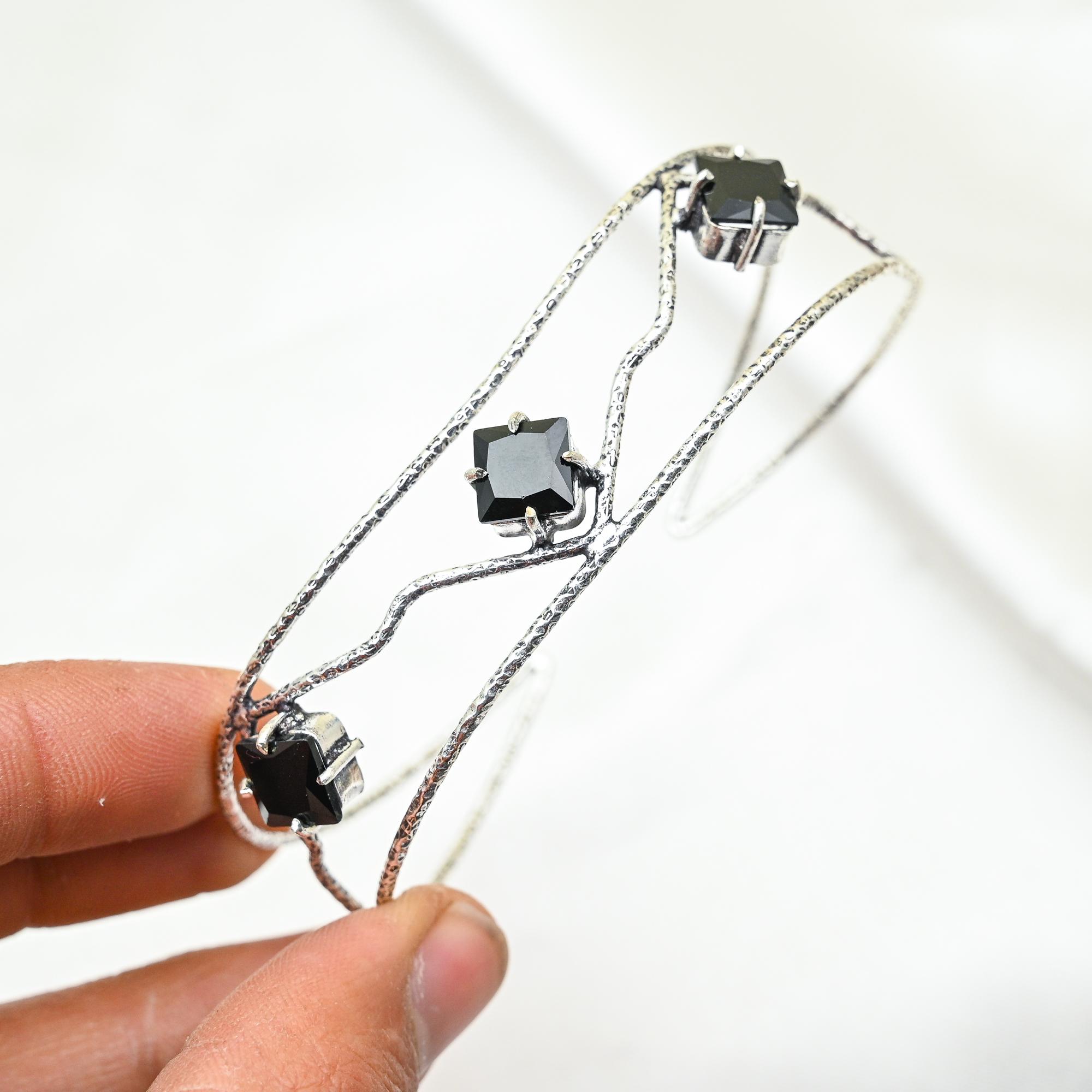 

Черный браслет из шпинели, браслет из стерлингового серебра 925 пробы, ювелирные изделия ручной работы с драгоценными камнями, подарки для жены, совершенно новый браслет Adjustable чёрный