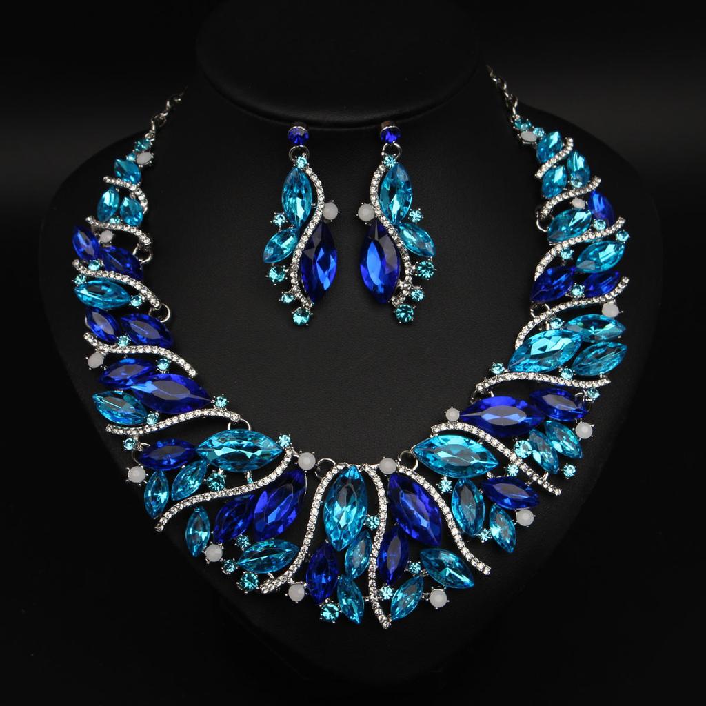 2026 European and American fashion crystal gemstone necklace women's earring set luxury bridal banquet dress accessories