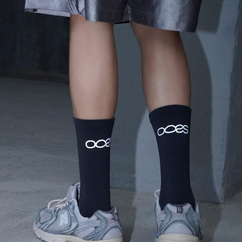 STUDIO SOCKSTOP OOSS Men's Reflective Running Crew Socks Charcoal