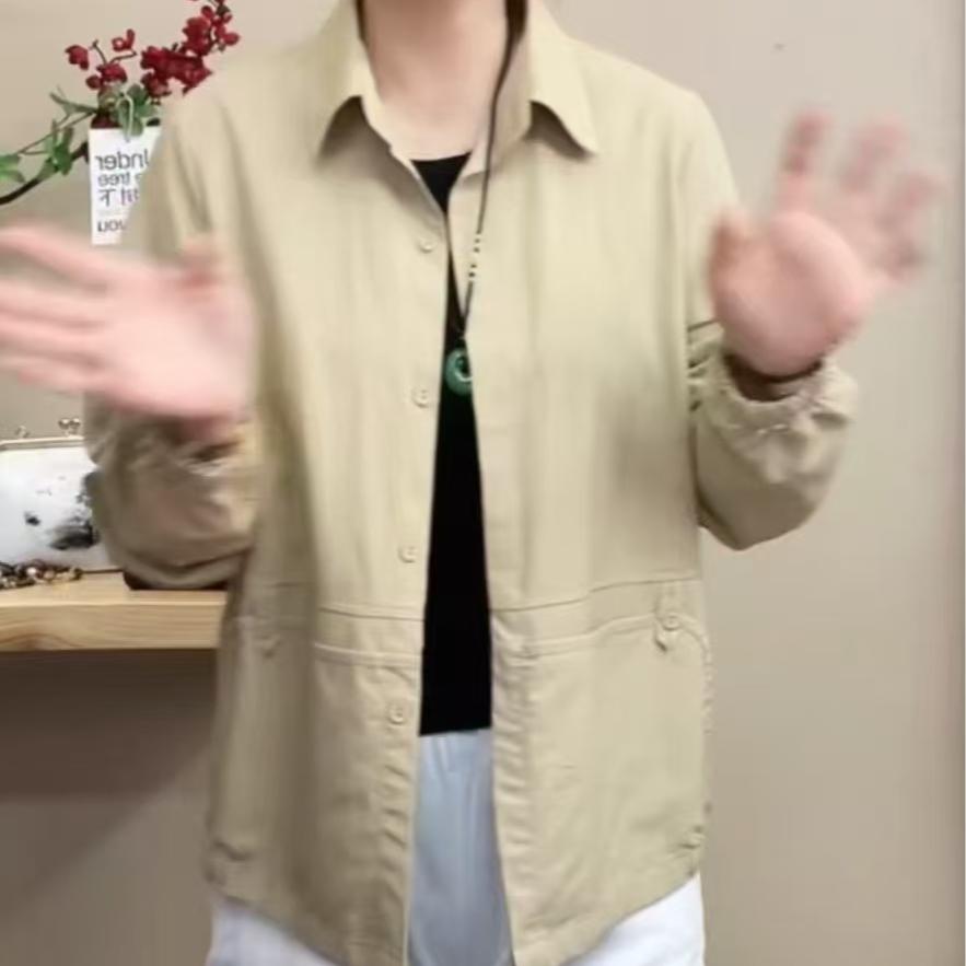 Women's Korean Style Versatile Short Length Jacket Loose Fit Regular Style Single Breasted Outerwear for Spring and Autumn