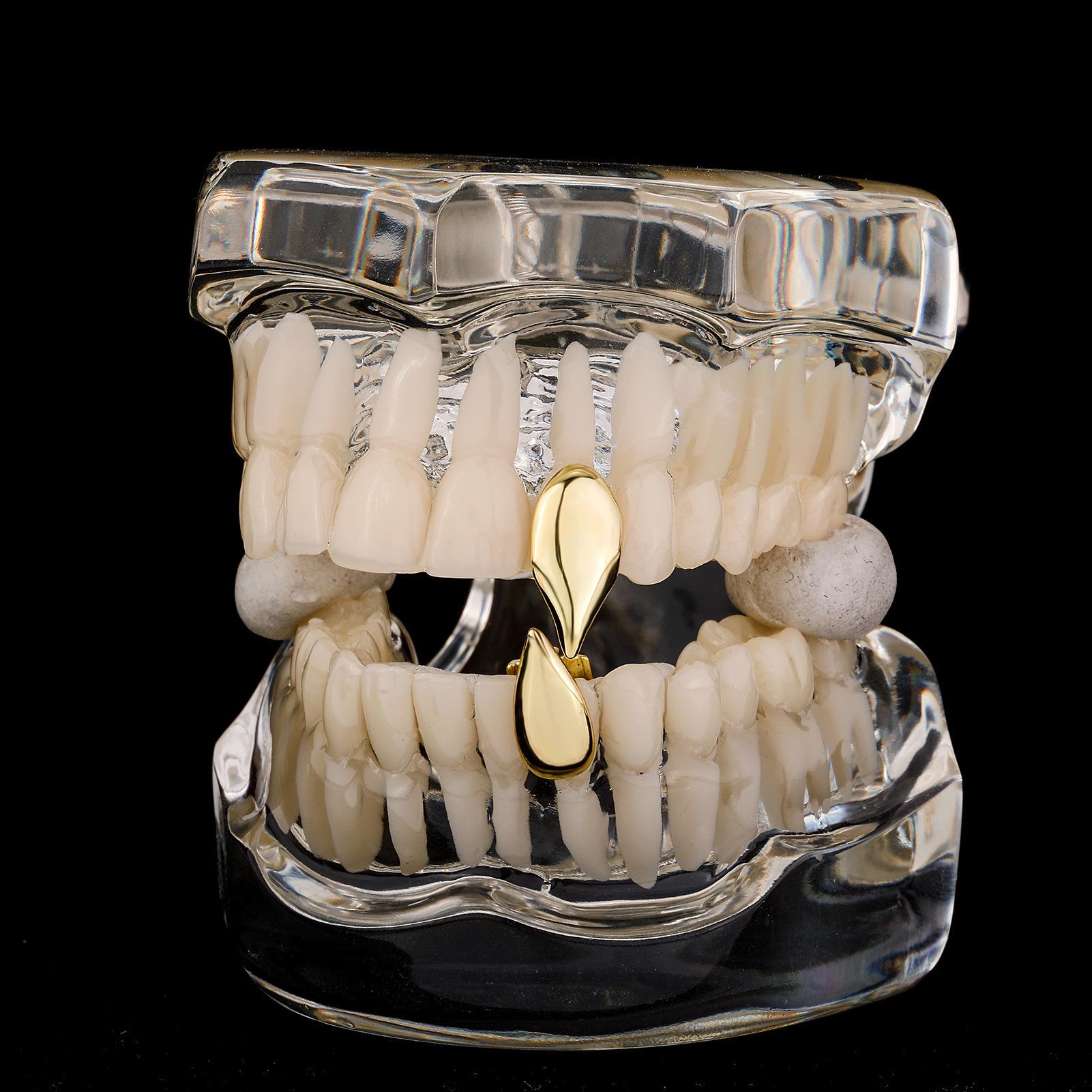 

European & American Vampire Fangs: Electroplated Halloween Hip-Hop Teeth Guard for Men Gold Lower Tooth (1 piece)