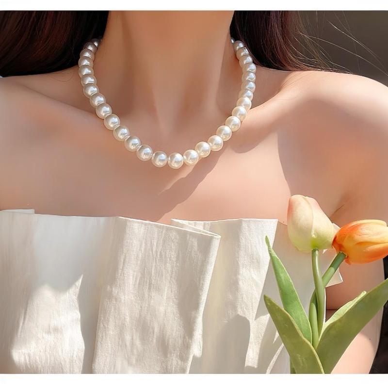 Vintage Faux Pearl Necklaces White Imitation Pearl Chain Choker Necklace Temperament Beaded Necklace For Wedding Party Wear