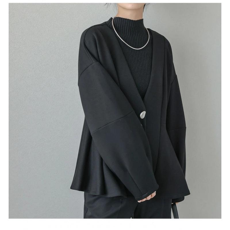 V-neck Ruffle Waist-Cinching Slim Short Jacket for Women - Spring/Autumn 2025 Collection